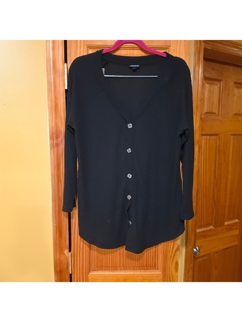 Torrid black button front long sleeve top 1x